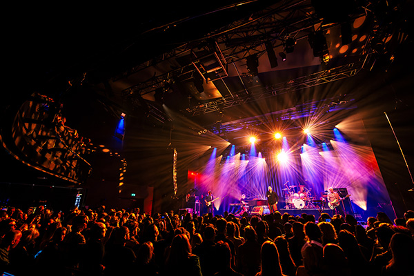 hedon-stage